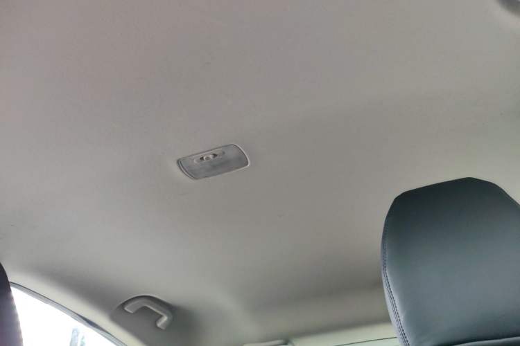 Used Honda Vezel 2015 1.5L CVT two-wheel drive Comfort trim