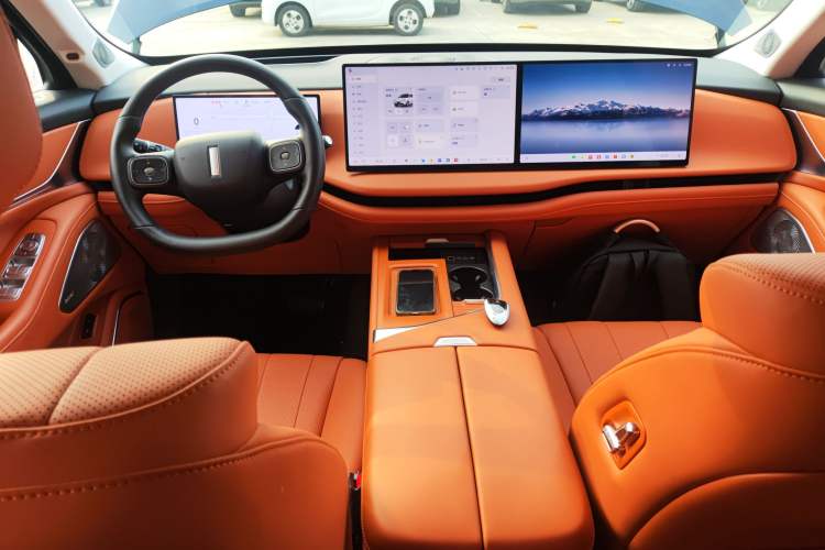 Used Wey Lanshan 2025 Four-Wheel Drive Max
