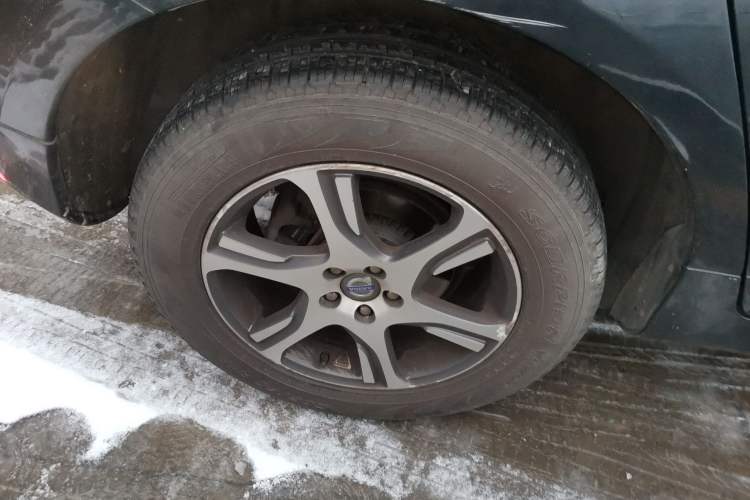 Used Volvo XC60 2014 T5 Zhiyi Edition
