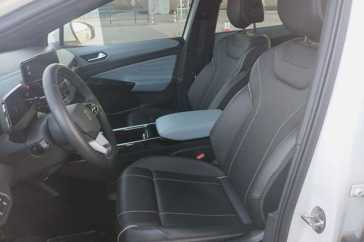 Used Volkswagen ID.4 X 2024 Pure & Smart Edition