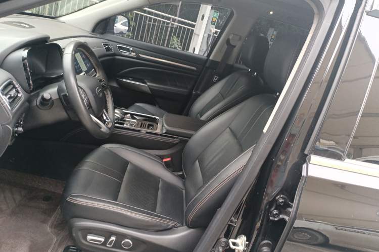 Used GAC Trumpchi GS8 2020 390T Two-Wheel Drive Luxury Smart Connectivity Commemorative Edition (7 Seats)
