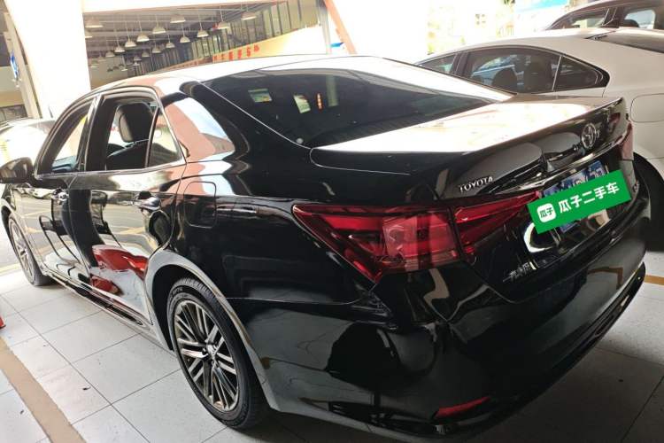 Used Toyota Crown 2017 2.0T Sport Edition
