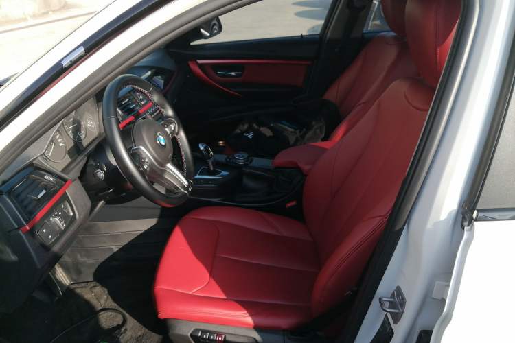 Used BMW 3 Series 2014 320Li Fashion Model