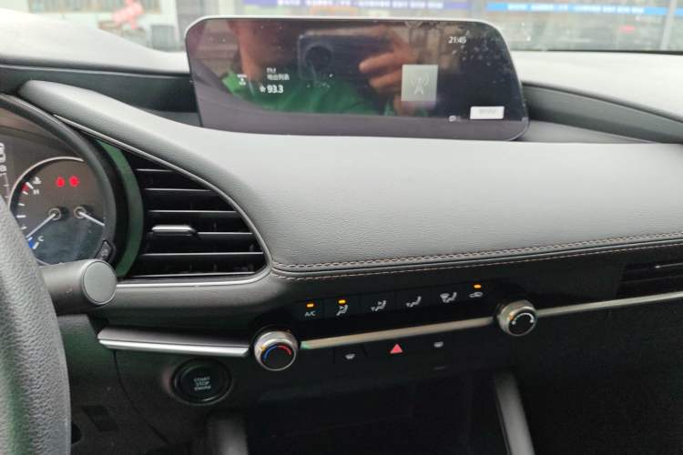 Used Mazda Mazda 3 Axela 2021 2.0L Automatic Zhiqing Edition
