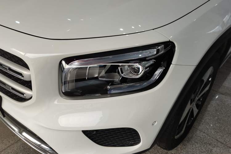 Used Mercedes-Benz GLB 2021 GLB 200 Fashion Model