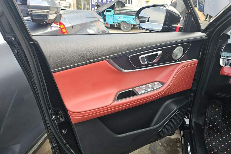 Used Chery Tiggo 7 PLUS 2023 1.6 TGDI DCT Prestige Edition
