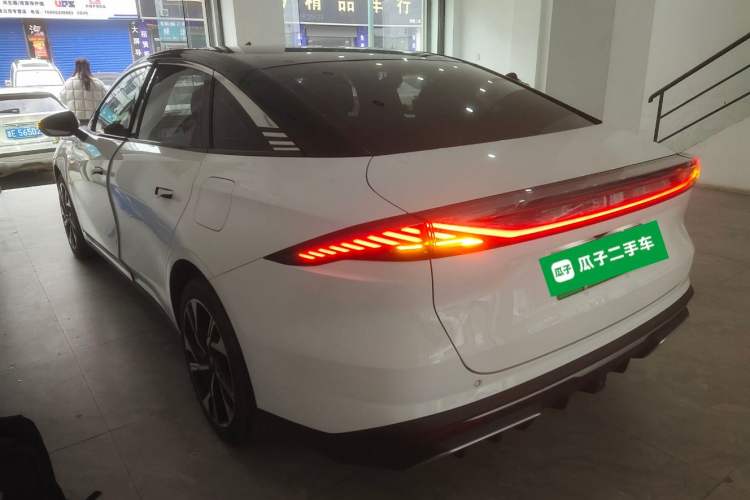 Used  L6 2023 125km Starship
