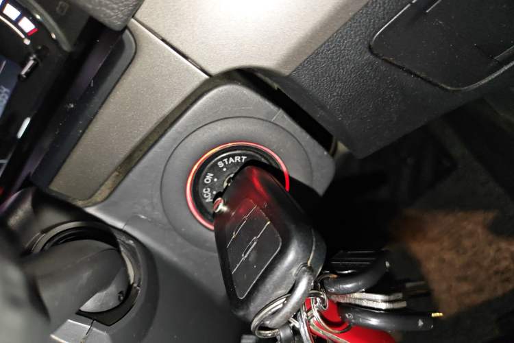 Used Roewe 350 2013 350S 1.5L Manual Xunchi Edition