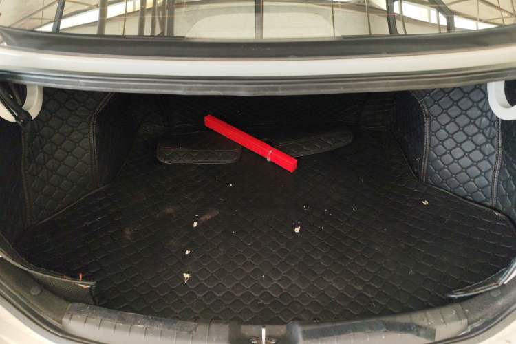 Used Hyundai Elantra 2016 1.6L Automatic ZhiXuan – Elite Version