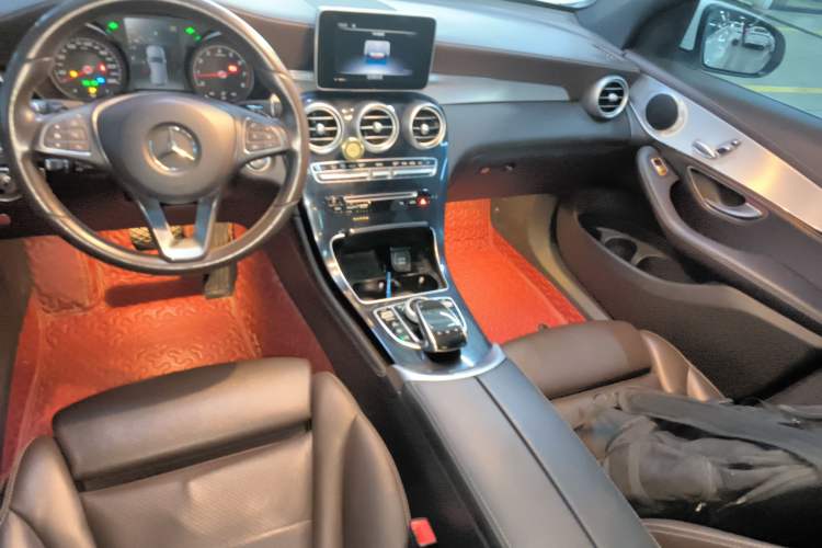 Used Mercedes-Benz GLC 2019 GLC 200 L 4MATIC
