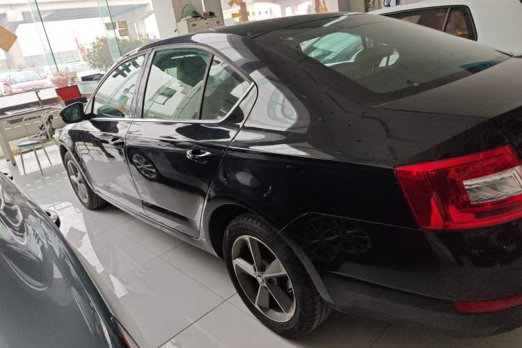 Used Skoda Octavia 2016 1.6L Automatic Chuanxing Edition
