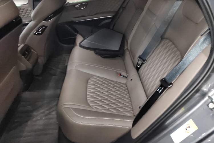 Used BYD Han 2023 EV Champion Edition 506KM Front-Wheel-Drive Premium Model
