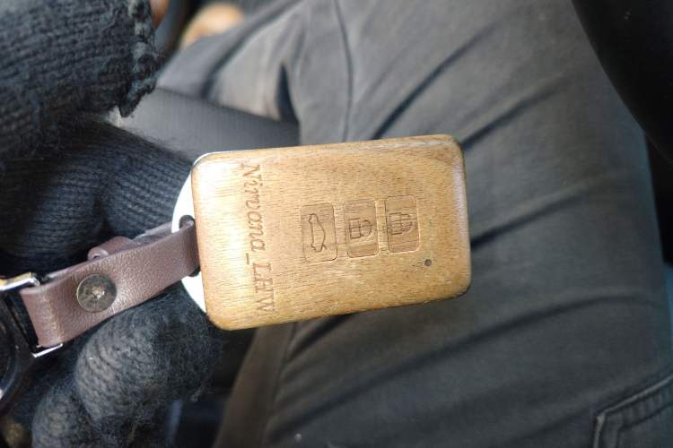 Used Toyota Highlander 2018 2.0T Four-Wheel Drive Prestige Version 7 Seats China V Emission Standard