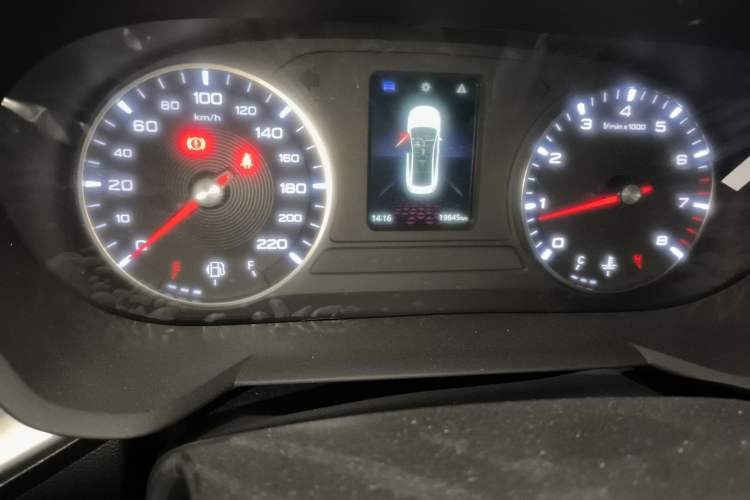 Used MG 5 2021 180 DVVT Manual Youth Luxury Edition
