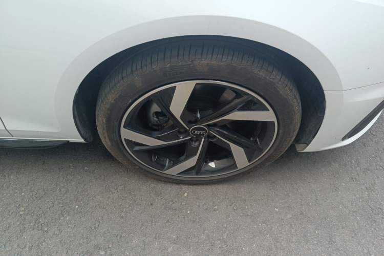 Used Audi A4L 2023 40 TFSI Bang & Olufsen Starry Night Edition