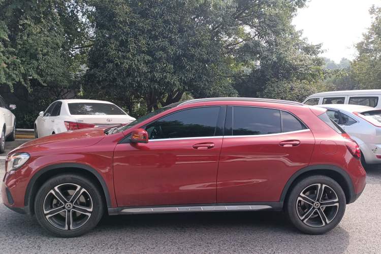 Used Mercedes-Benz GLA 2018 GLA 200 Fashion Model