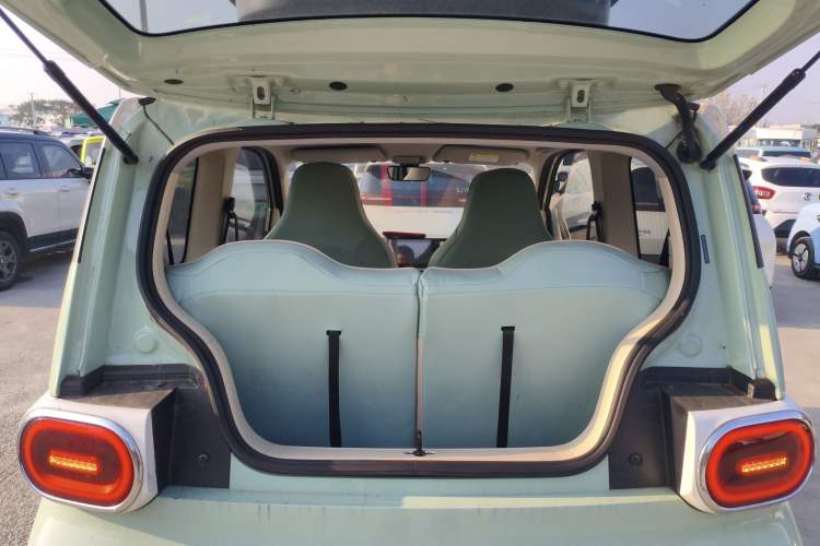 Used Wuling Hongguang MINIEV 2024 3rd Generation 215km Advanced Version