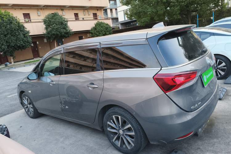 Used Buick GL6 2019 18T 6-Seater Connected Luxury Version China VI Standard
