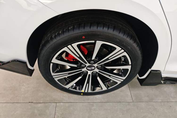 Used Geely Auto Preface 
