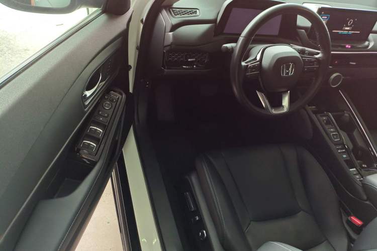 Used Honda Accord New Energy 2023 2.0L ePHEV Prestige Edition
