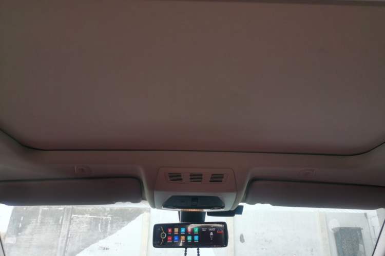 Used BMW 5 Series 2014 525Li Luxury Design Package
