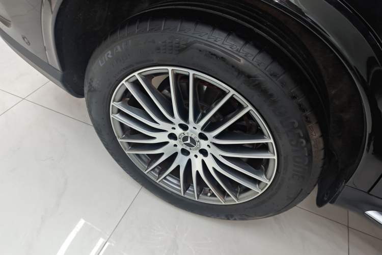 Used Mercedes-Benz GLC 2023 Refreshed GLC 300 L 4MATIC Dynamic Edition 5 Seats
