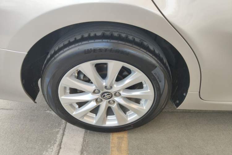 Used Toyota Camry 2021 2.0G Luxury Edition