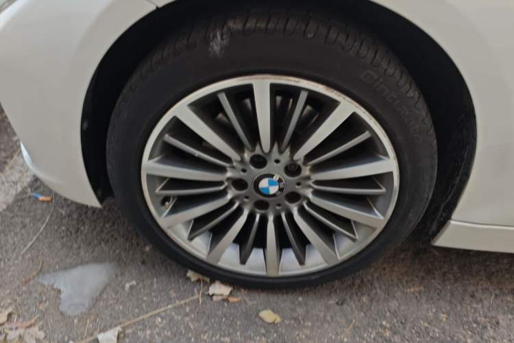 Used BMW 3 Series 2018 320Li Leading Luxury Package
