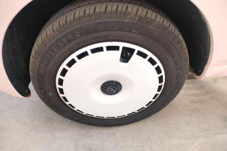 Used Chery QQ Ice Cream 2025 155km Sundae Edition
