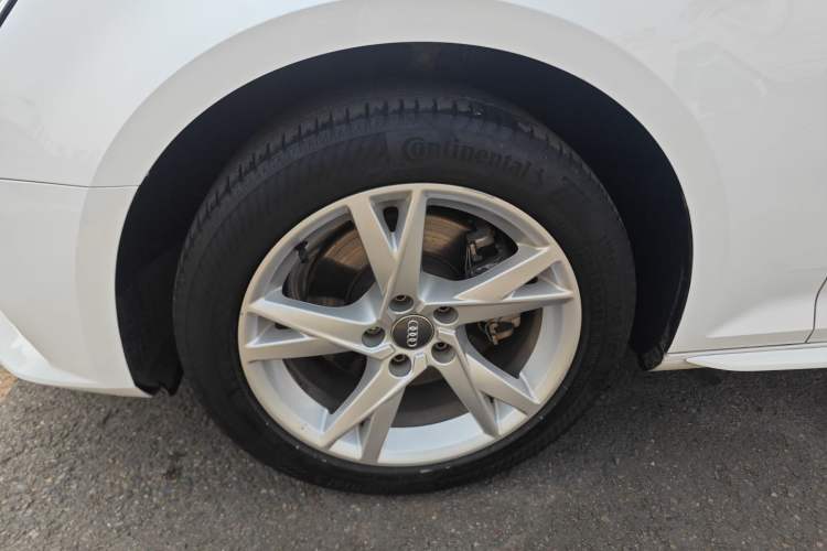 Used Audi A4L 2018 30th Anniversary Edition 40 TFSI Trendy Model
