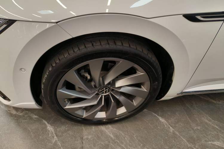 Used Volkswagen FAW-Volkswagen CC 2023 380TSI Striking Edition
