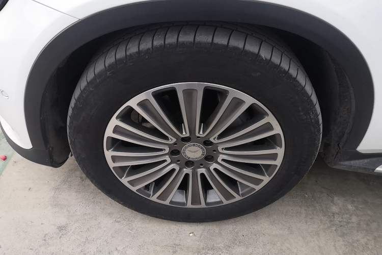 Used Mercedes-Benz GLC 2016 GLC 260 4MATIC Dynamic Edition
