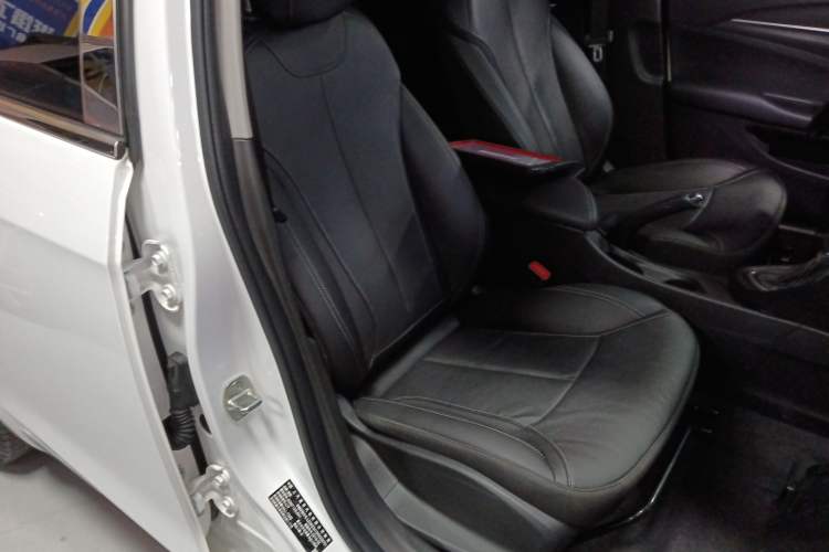 Used Buick GT 2019 18T Automatic Connected Elite Model China VI Standard
