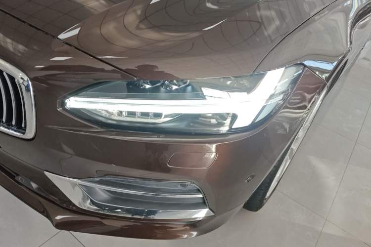 Used Volvo S90 2018 T5 Zhiya Edition
