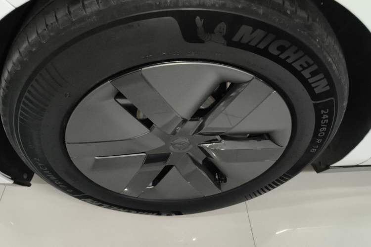 Used Li Auto MEGA 2024 Ultra Model
