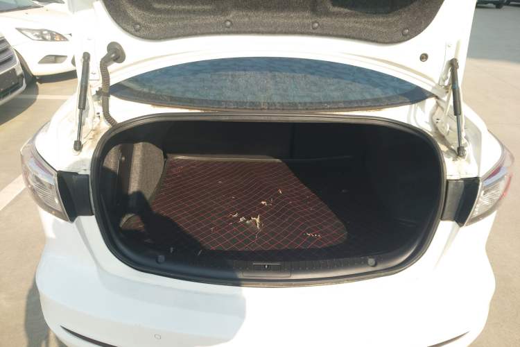 Used Mazda Mazda 3 2015 Sedan 1.6L Automatic Comfort Model
