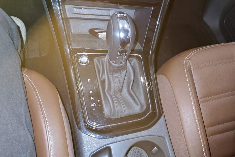 Used Volkswagen Touran 2016 Volkswagen Touran L 330TSI DSG Luxury Edition