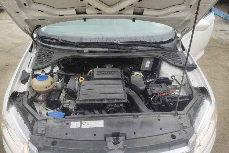 Used Volkswagen Santana 2015 1.6L Automatic Comfort Edition