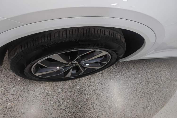 Used Audi Q5L 2024 40 TFSI Luxury Dynamic Edition