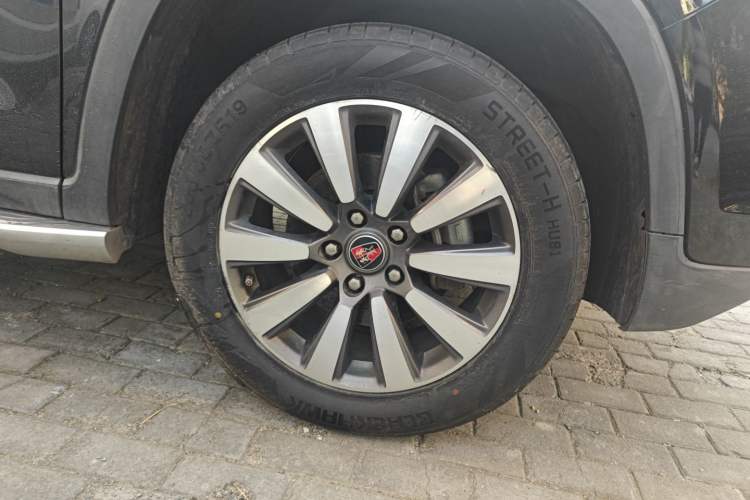 Used Roewe RX8 2019 30T Smart Connectivity Two-Wheel Drive Supreme Flagship Edition