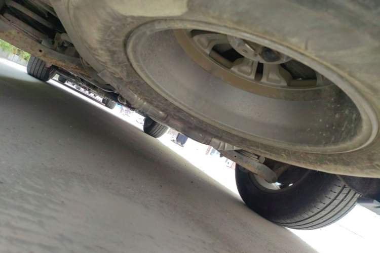 Used Hyundai Santa Fe 2013 2.4L Manual Two-Wheel Drive Comfort Version
