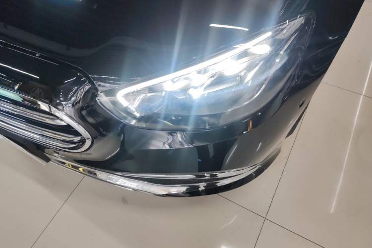 Used Mercedes-Benz E-Class 2023 Restyled E 300 L Sporty and Stylish Edition
