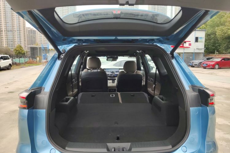 Used Chery Tiggo 8 PLUS C-DM 2025 1.5T 116 km Prestige Version 5 Seats