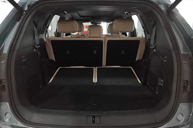 Used JETOUR X70L 2026 Model—2.0TD Automatic Flagship, 7-seater
