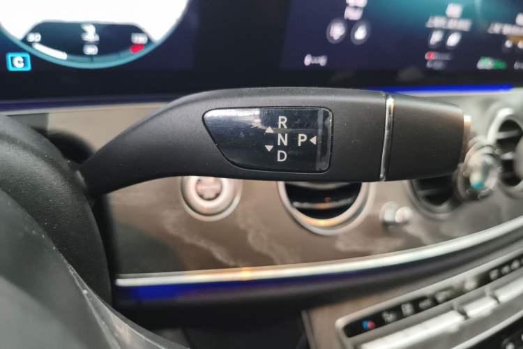 Used Mercedes-Benz E-Class 2021 Restyled E 300 L Sporty and Stylish Edition
