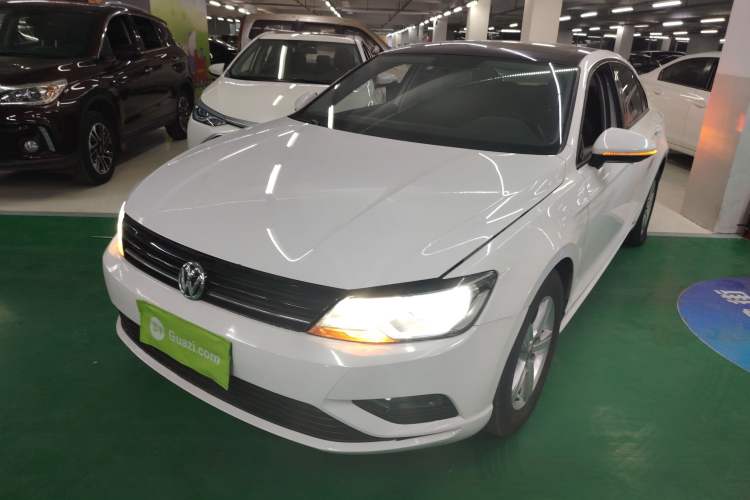 Used Volkswagen Lamando 2015 230TSI DSG Fashion Edition