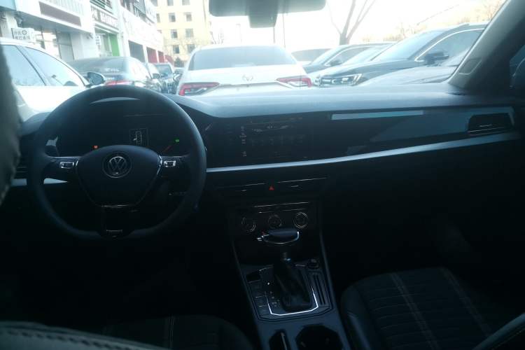 Used Volkswagen Lavida 2021 280TSI DSG Comfort Edition
