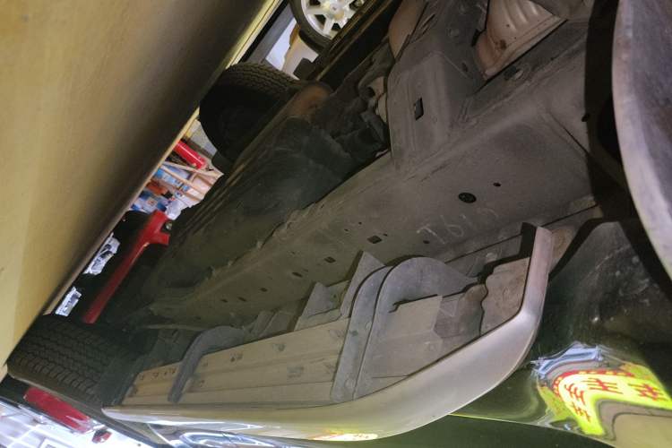 Used Toyota Prado 2018 3.5L Automatic TX-L with Rear-Mounted Spare Tire
