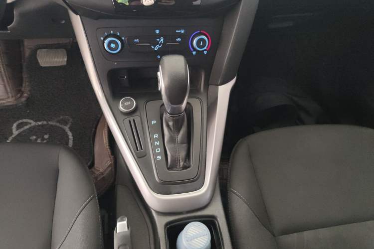 Used Ford Focus 2018 Hatchback Classic 1.6L Automatic Comfort Plus SmartDrive Edition