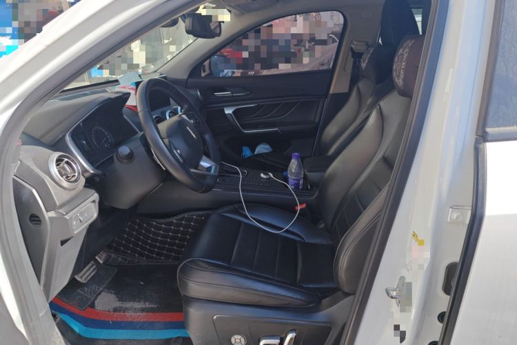 Used Wey VV5 2017 2.0T Ultra-Luxury Version
